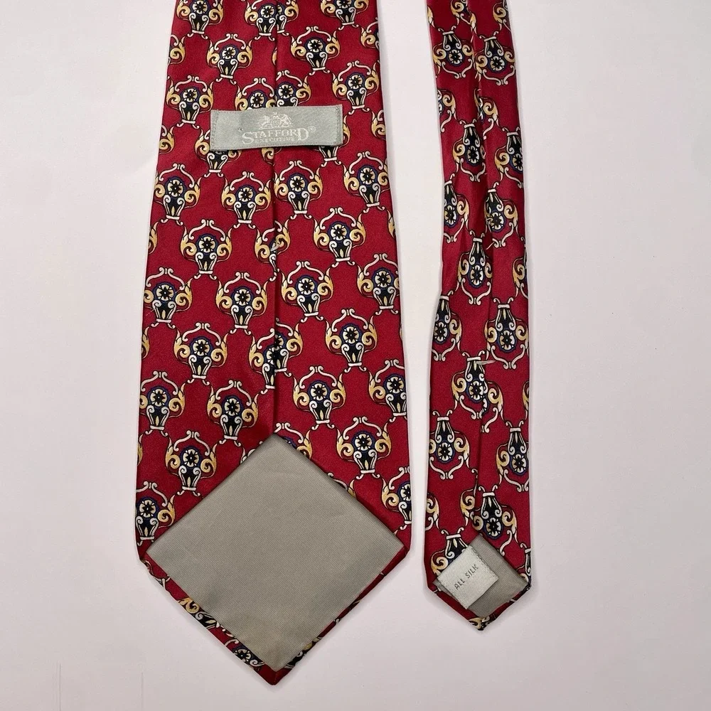 Stafford Executive 100% Silk USA‎ Made Red Geometric Neck Tie Business Formal